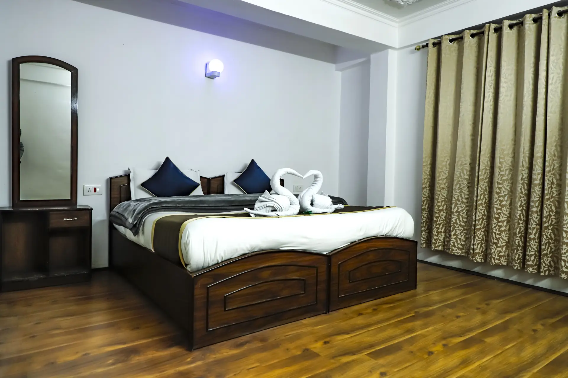 The Delek House Kaza room gallery 2